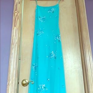 Aqua BCBG prom dress